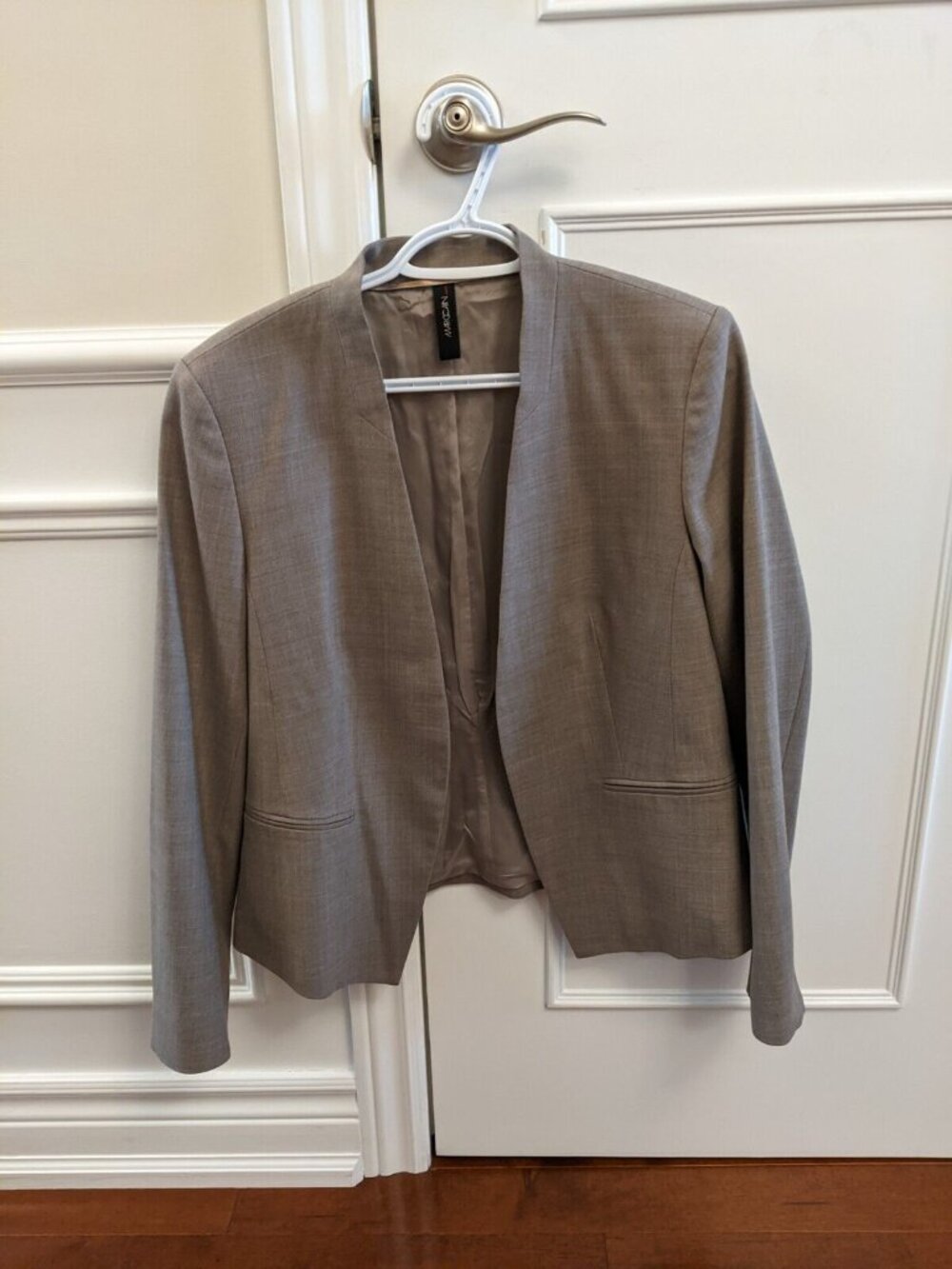 Marccain gray virgin wool mix blazer size N4 or large